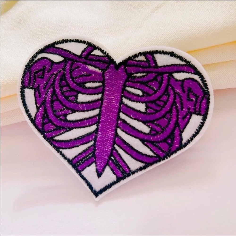 Purple Skeleton Ribs Heart-Iron on Patch-lei